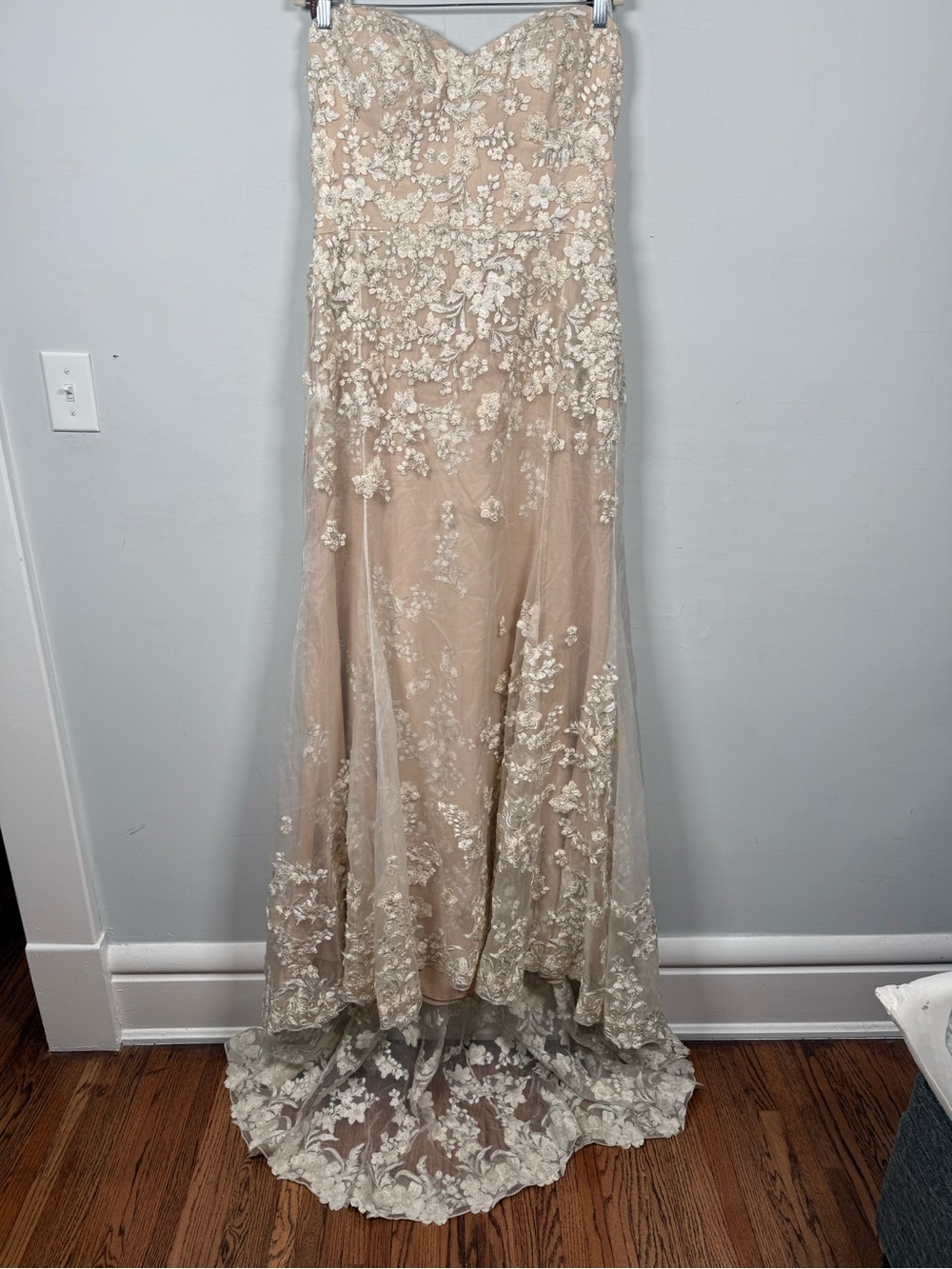 ✨ BRAND NEW WITH TAGS ✨ Jenny Yoo "Alessandra" Wedding Dress - Size 16